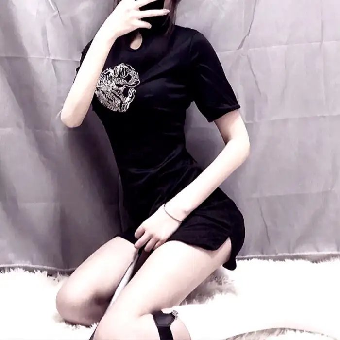 粉黛迷春